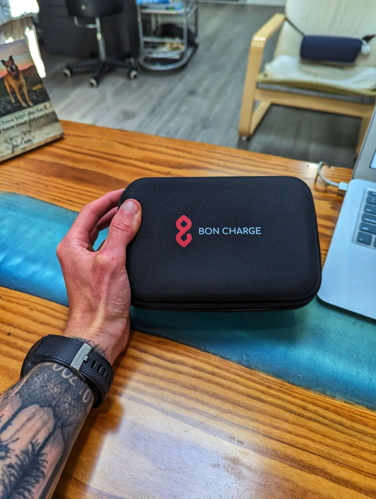 Bon Charge Mini Carrying Case and Travel Setup